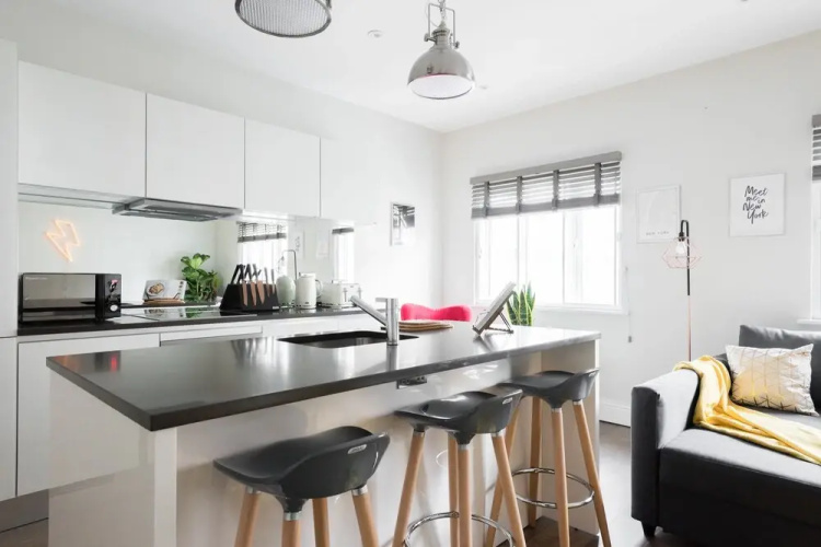 The Soho Studio - Modern & Central 2BDR