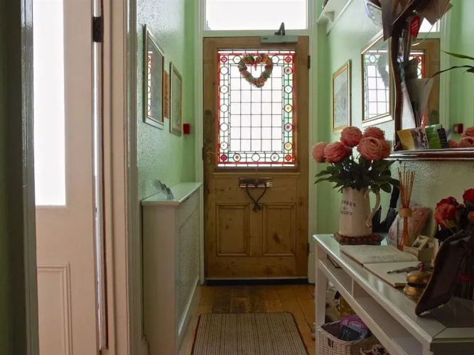 Chiltern Guest House