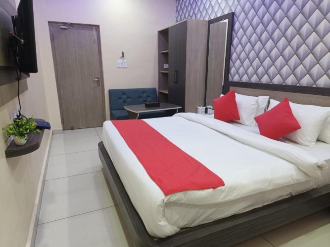 Deluxe Double room