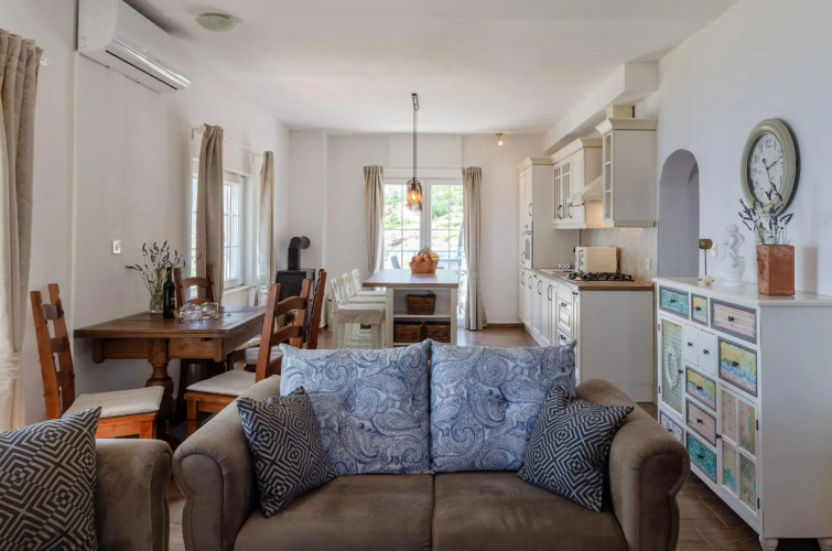 House Deja Blue in Orebic