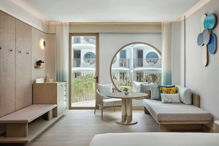 Deluxe Double room with balcony