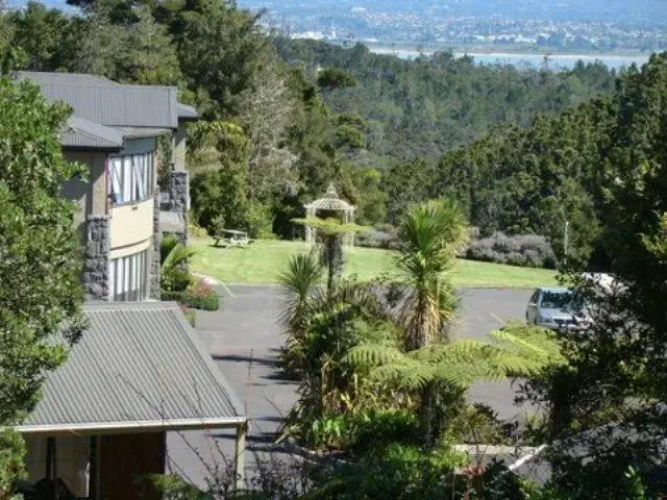 Fernz Lodge and Conference centre