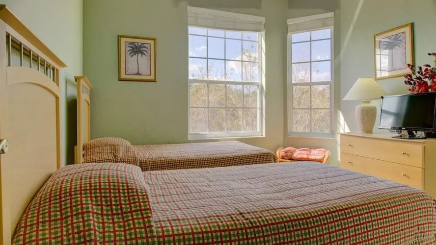 Lovely 3 Bedroom Condo in Windsor Palms Resort