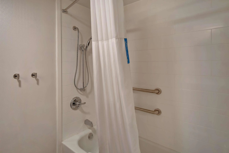 Hampton Inn Birmingham-Colonnade 280