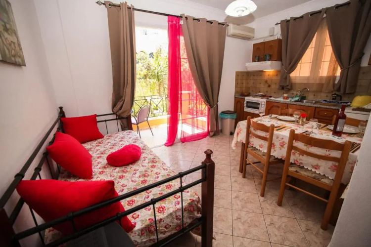 Mary Apartments Dassia