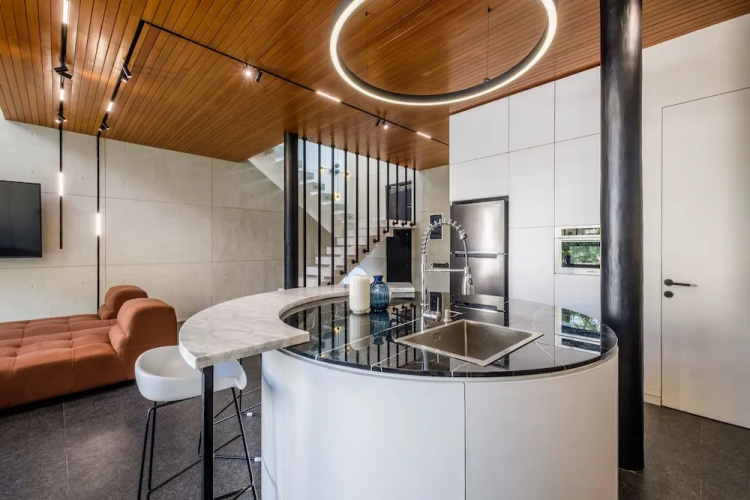 Alex Villas Complex N1