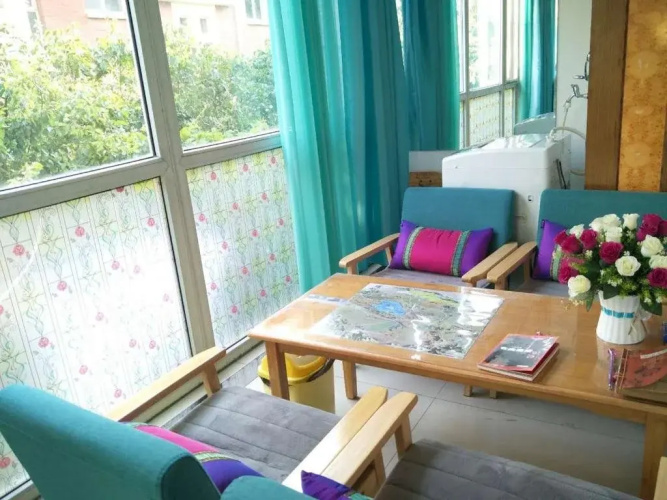 Rose Garden Theme Youth Hostel