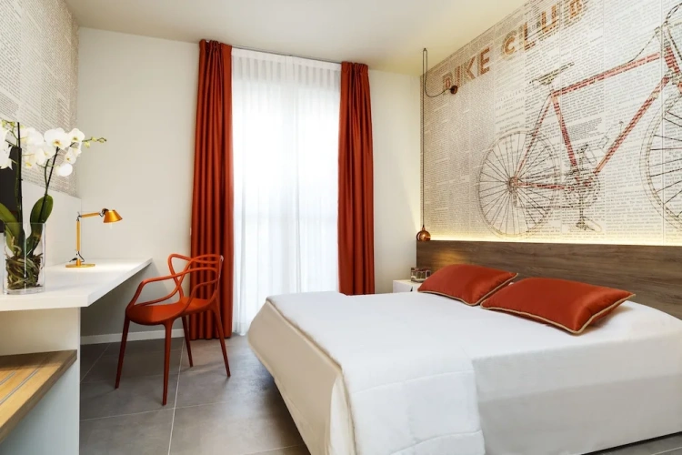 Premium Double room with balcony