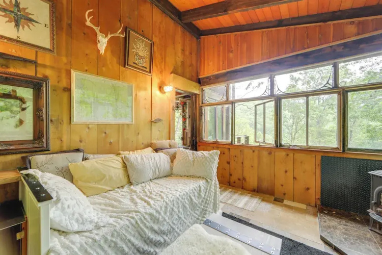 Waterfall Views - blue Ghost Cabin in Cullowhee!