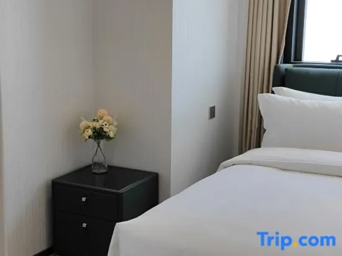 3 Bedrooms Suite with river view