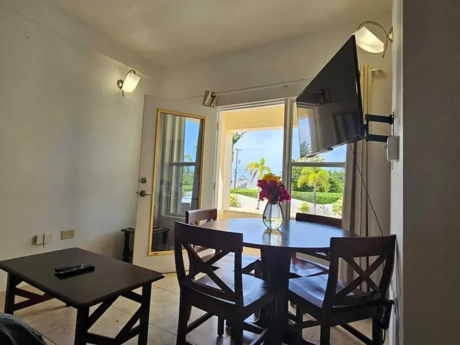 Aurela Residences