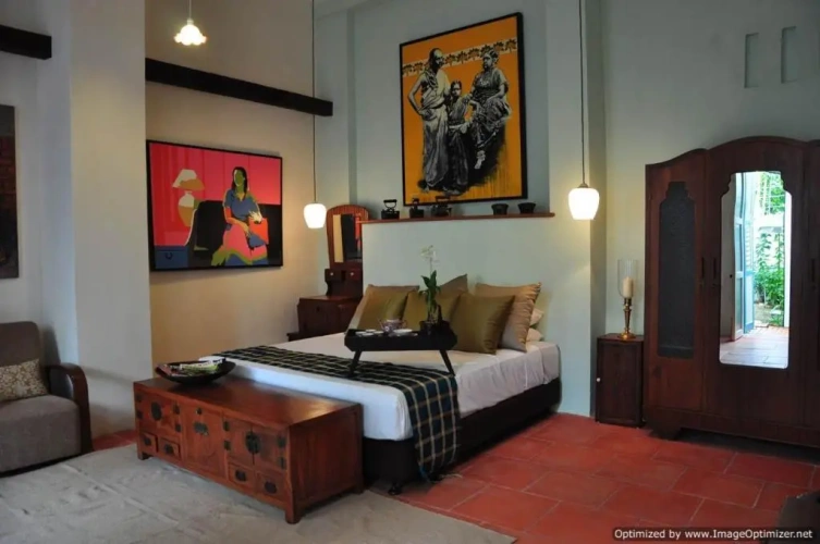 Straits Eclectic