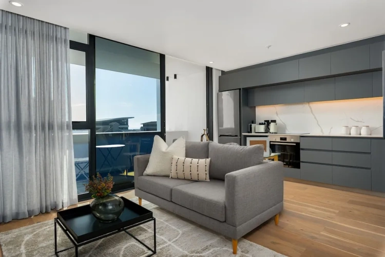 Apartment with balcony