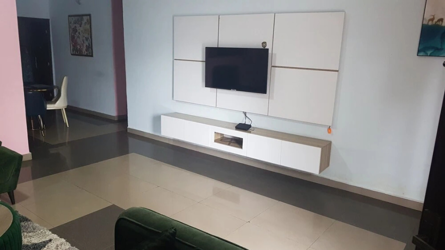Blvd Oak Apartment