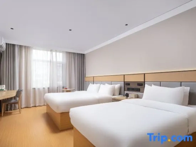 Deluxe Quadruple room