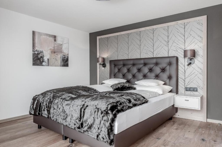 2 Bedrooms Suite