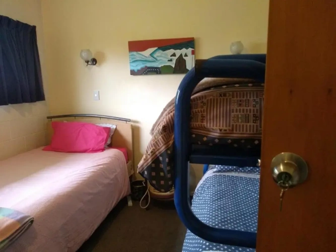Economy Triple room