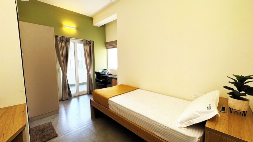 Superior Single room
