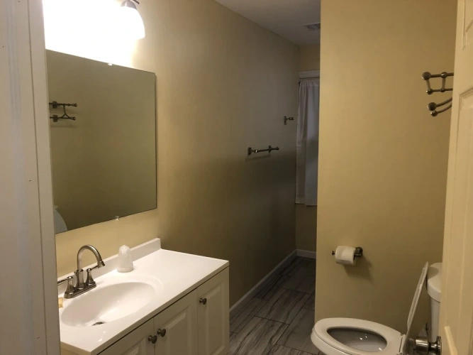 4 Bedrooms Luxury Apartment with city view