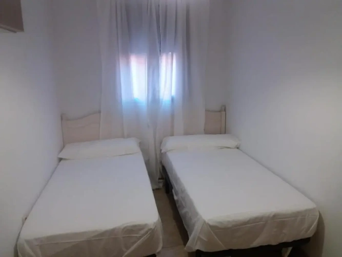 3 Bedrooms Cottage