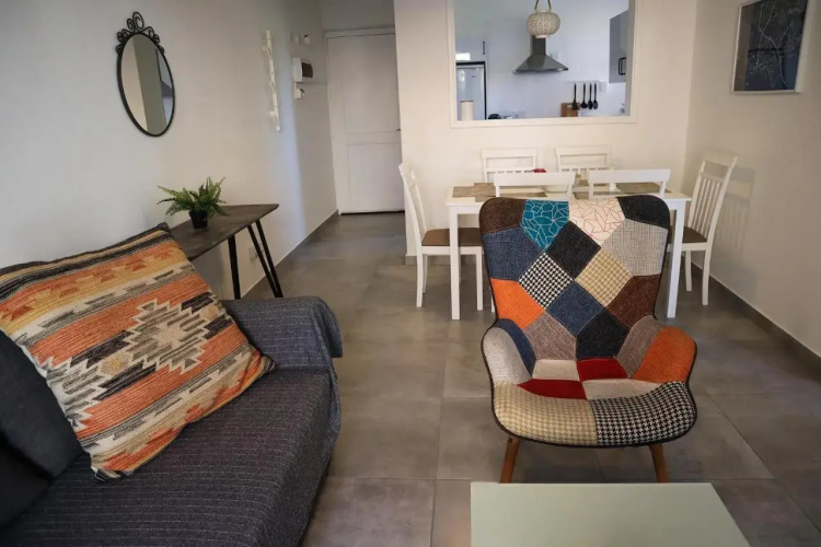 The Harbour Suite - 100M From The Beach - 6 Guests