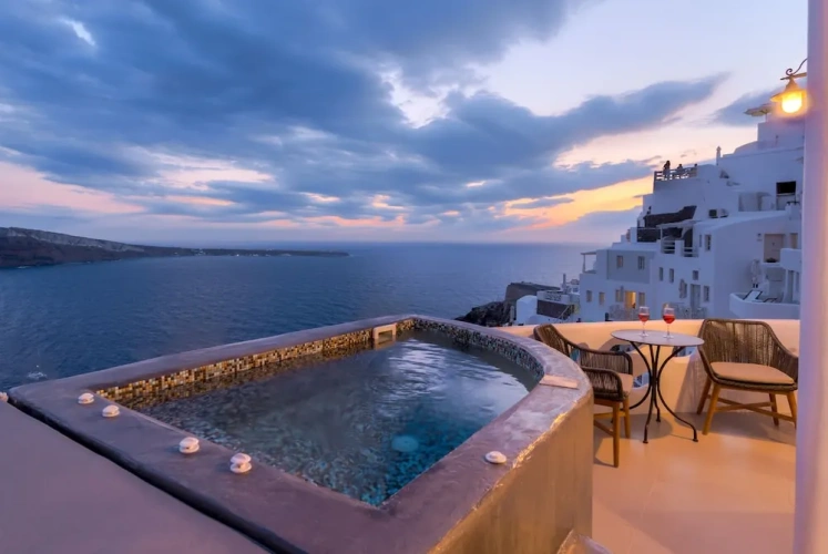 Studio with balcony and with sea view