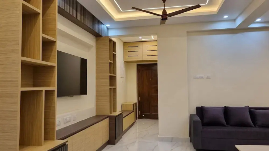 Airport Inn