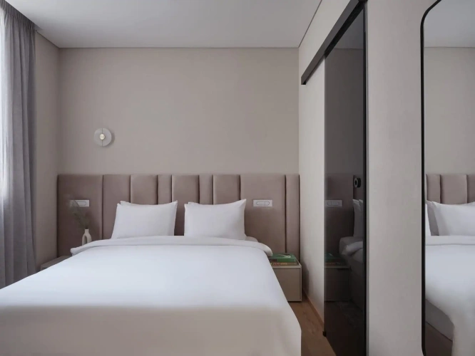 Economy Double Basement room