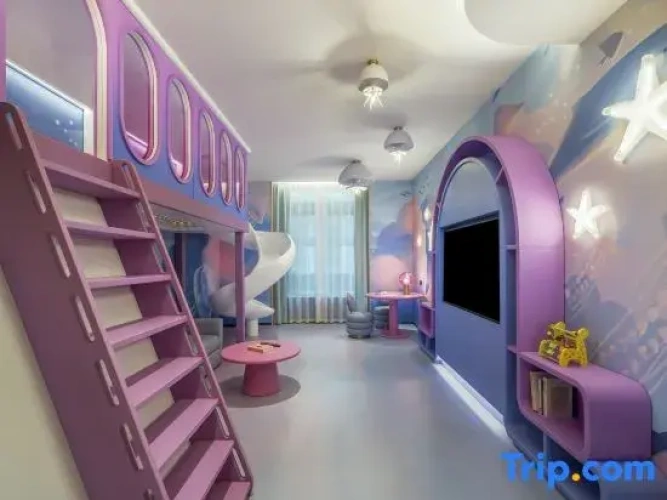 2 Bedrooms Attic Suite