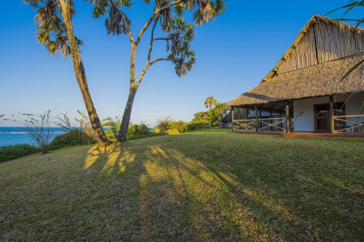 Amani Beach Resort