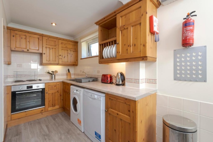 2 Bedrooms Villa