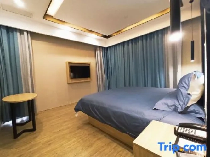 Premier Suite