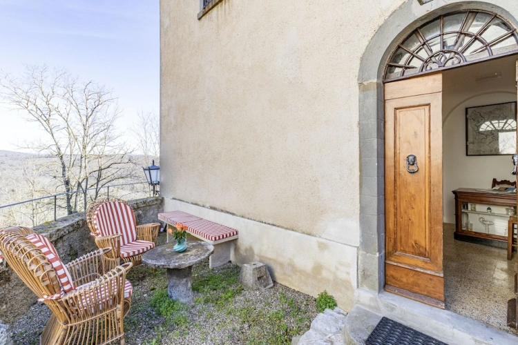 4 Bedrooms Classic Family Cottage with panoramic view