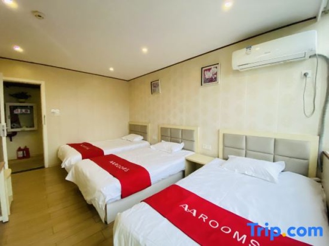 Business Triple room