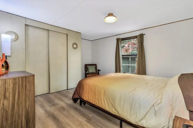 Groovy Guest House