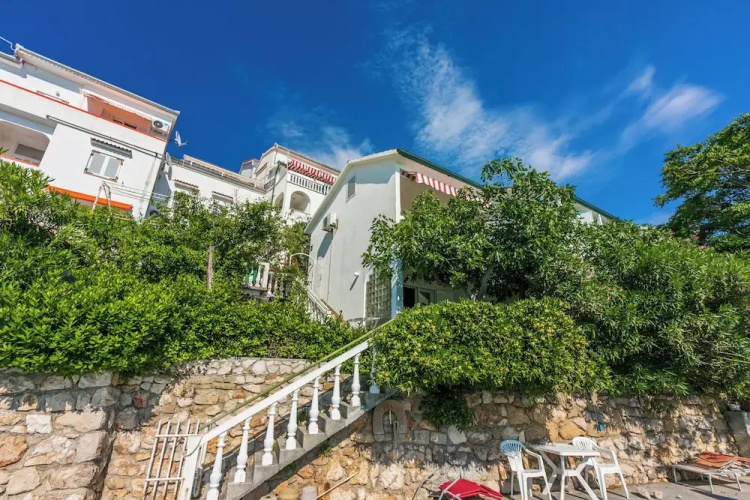 Apartments Vera
