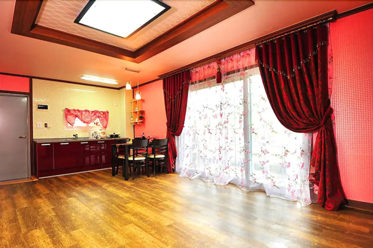 Gapyeong Pooky Glamping Pension