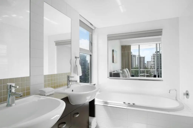 Mantra Wings Surfers Paradise