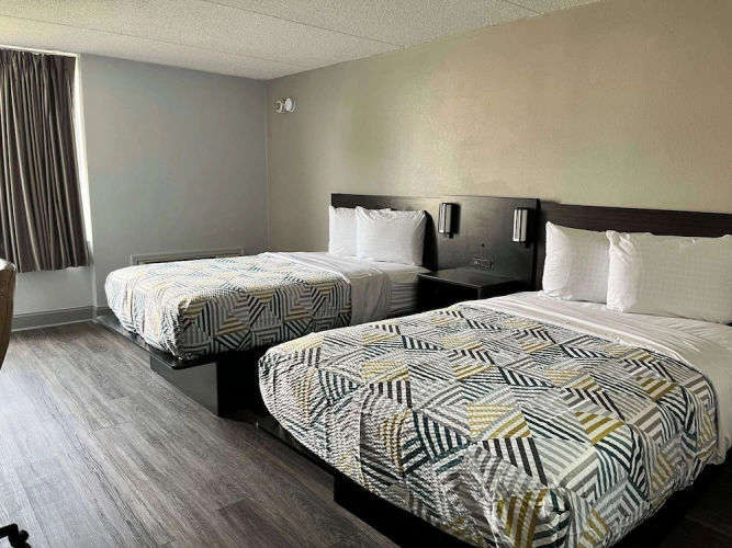 Deluxe Quadruple Suite