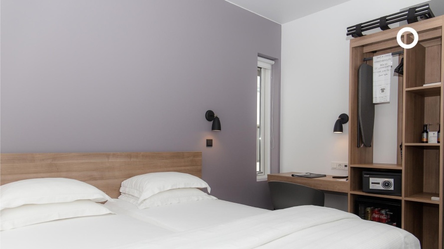 Centerhotel Midgardur photo 8