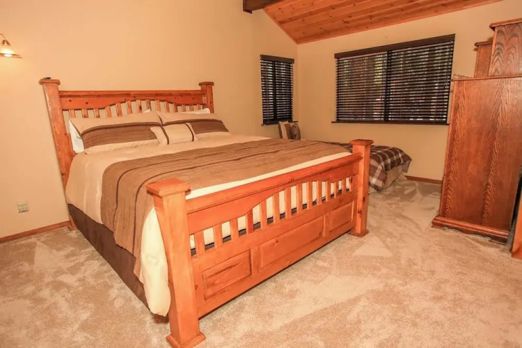 Summit Lodge 1&2