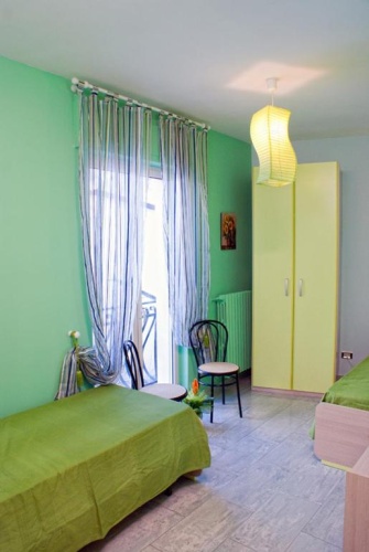 Standard Twin room with balcony