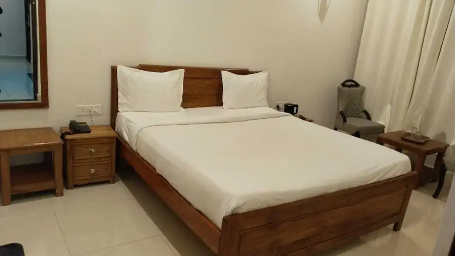 Hotel Marine