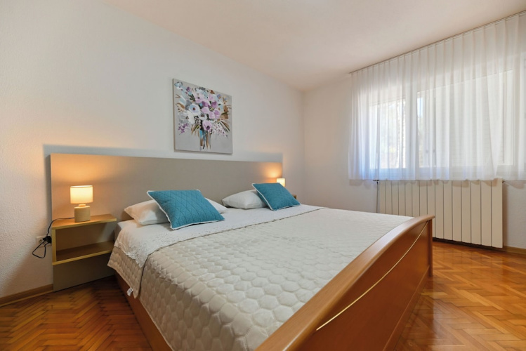 Apartments Kapetan