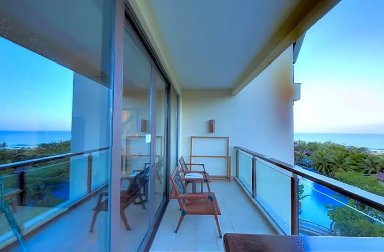 Deluxe Twin room with sea view