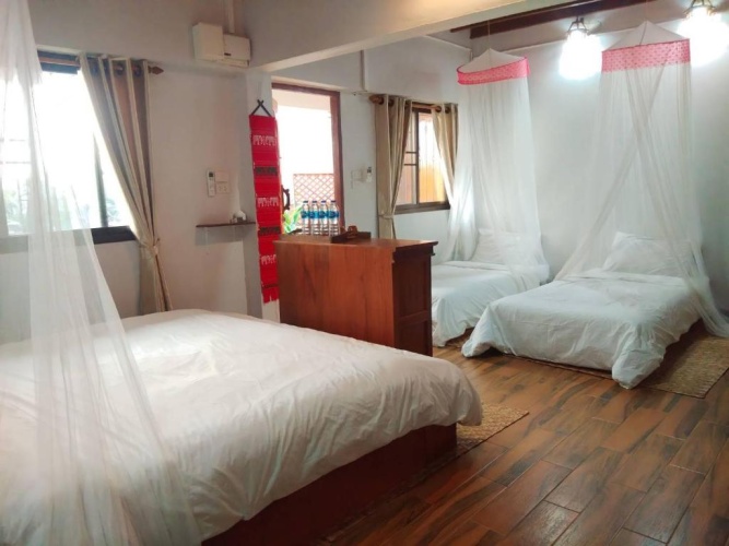 Deluxe Quadruple room