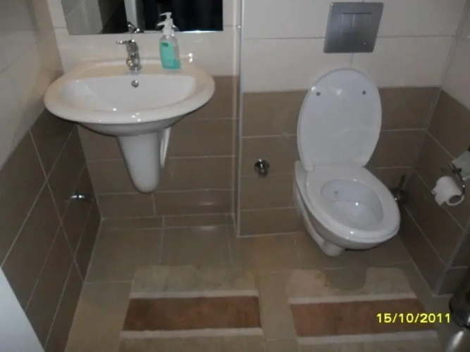 Safir Apartments
