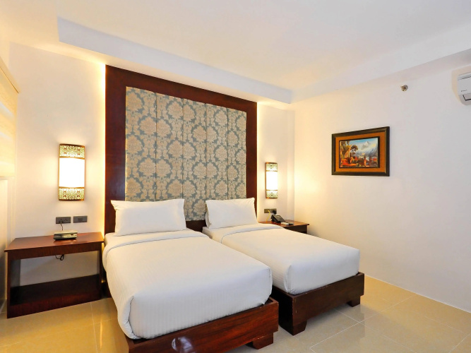 Boracay Summer Palace