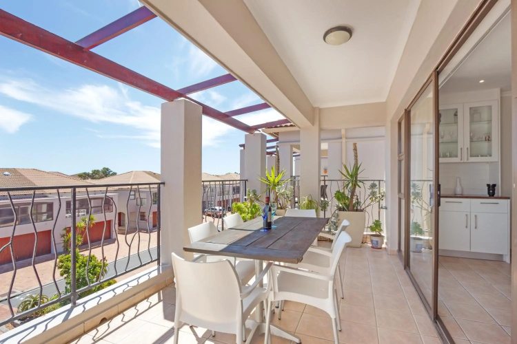 35 Island View by HostAgents