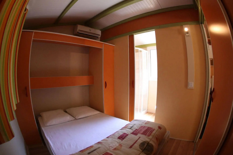 Camping La Pinède